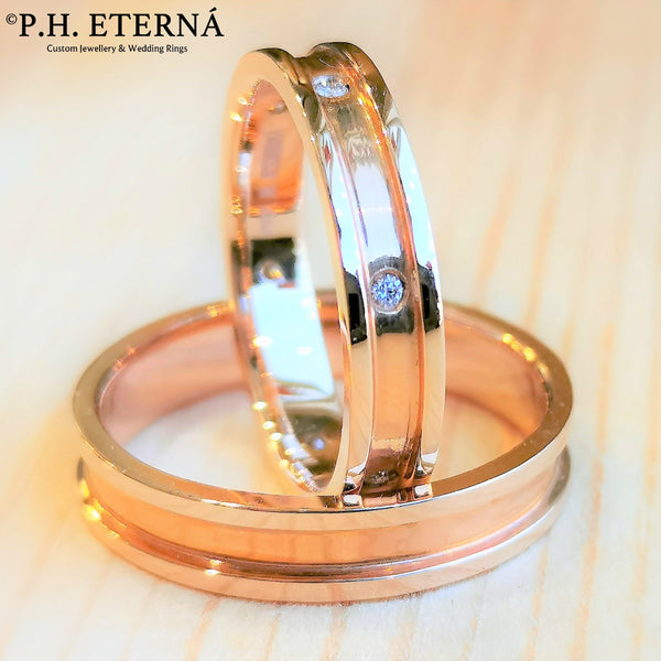 18k Rose Gold Diamond Wedding Band Set