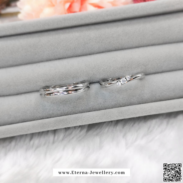 18k White Gold Diamond Wedding Band Set