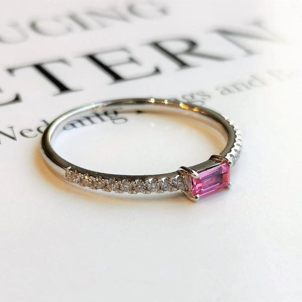 [Pre-Order] 18k Gold Emerald Cut Pink Sapphire & Diamond Band