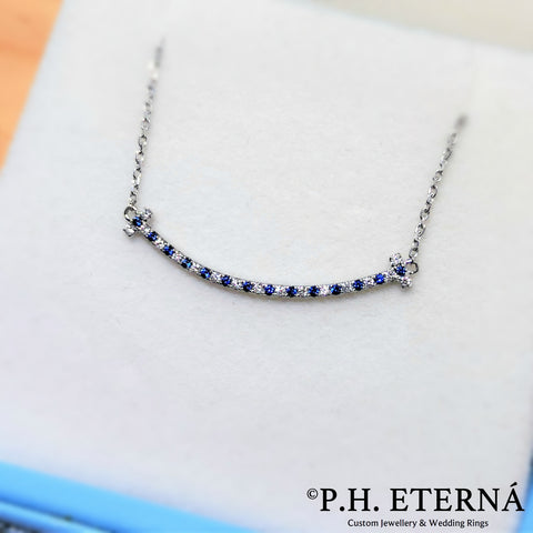 [Pre-Order] 18k White Gold Diamond and Blue Sapphire Smile Necklace