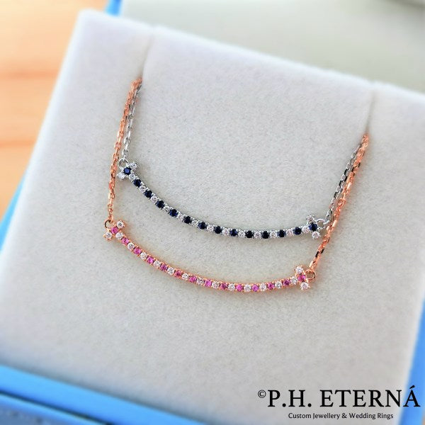 [Pre-Order] 18k White Gold Diamond and Blue Sapphire Smile Necklace