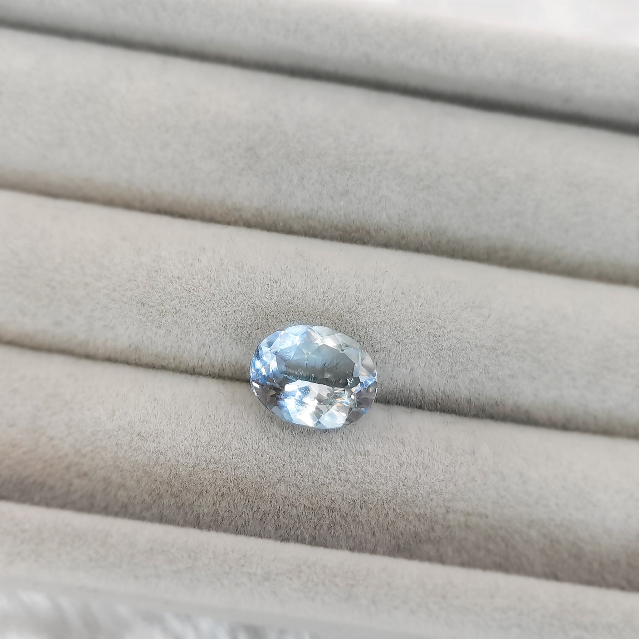 Oval Aquamarine (2.14CT)