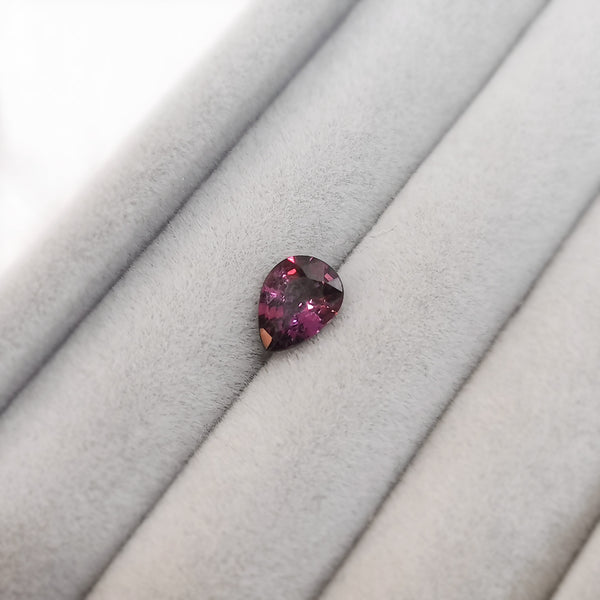 Fancy Pink Sapphire (1.25CT)